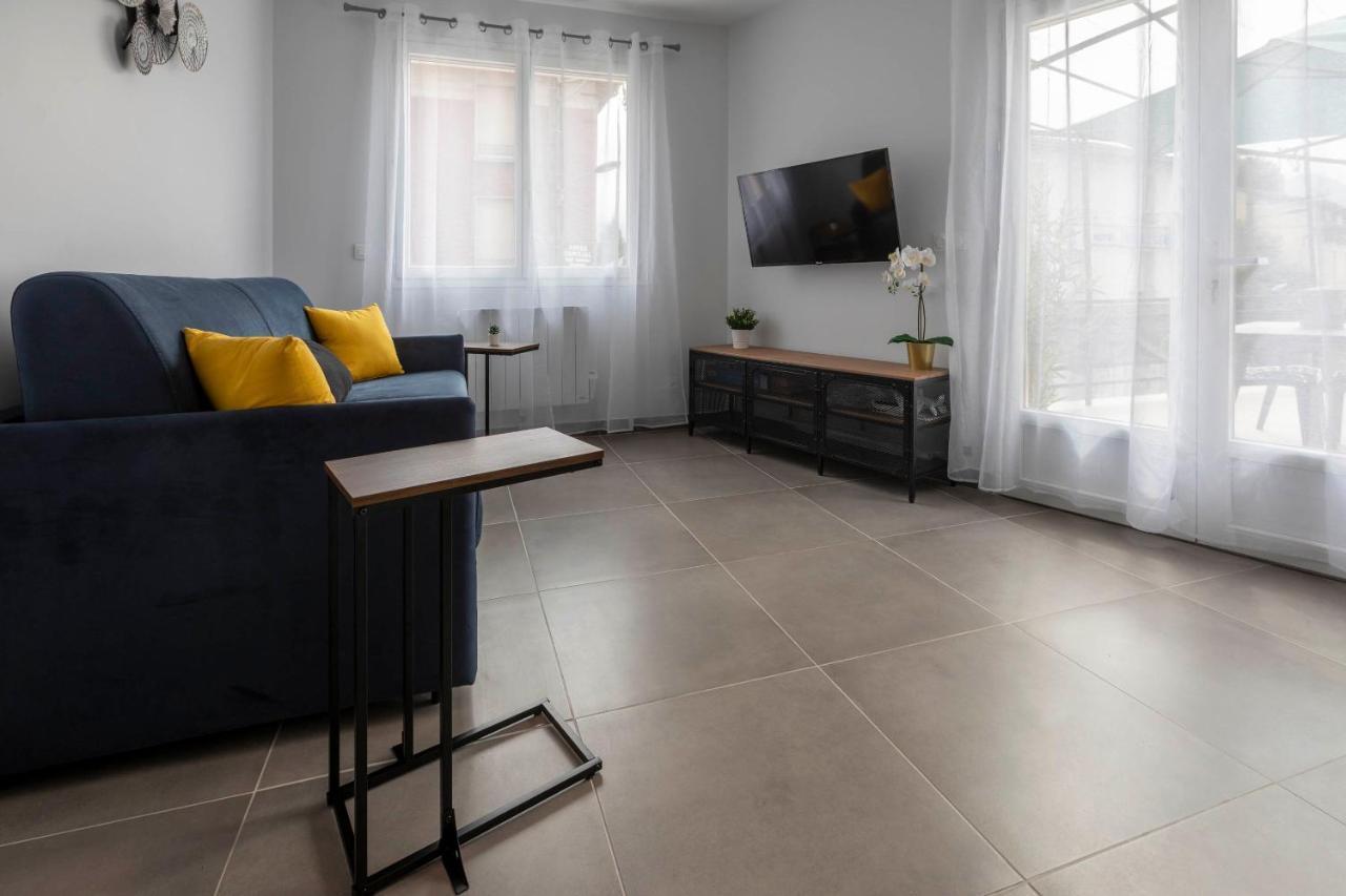 Loc Trotteur Le Graphite T2 Grand Confort Terrasse Lourdes Zewnętrze zdjęcie